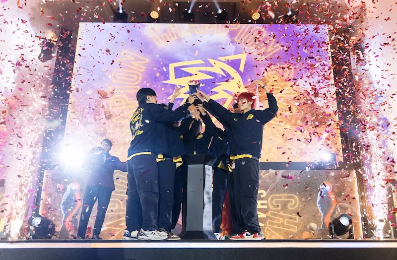 mlbb-collects-milestones-like-stickers-while-magic-chess-crashes-the-esports-party-image-3